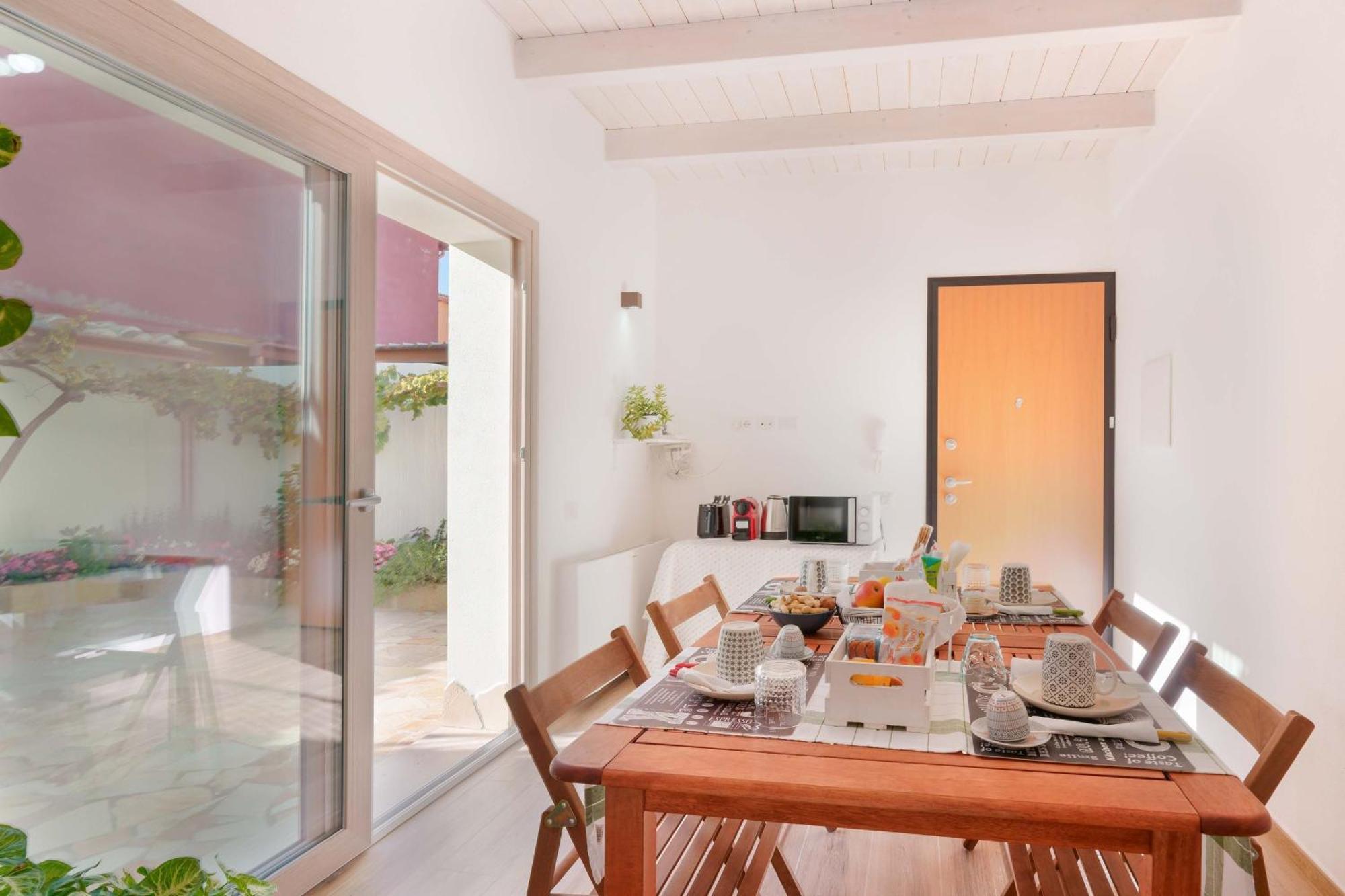 Guest House Deidda - Ts Rooms B&B San Sperate Exterior photo